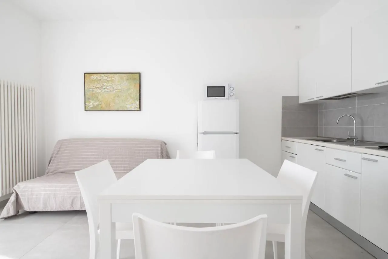 Olanda 3 - Immobiliare Living Apartment Lido di Jesolo 0*,